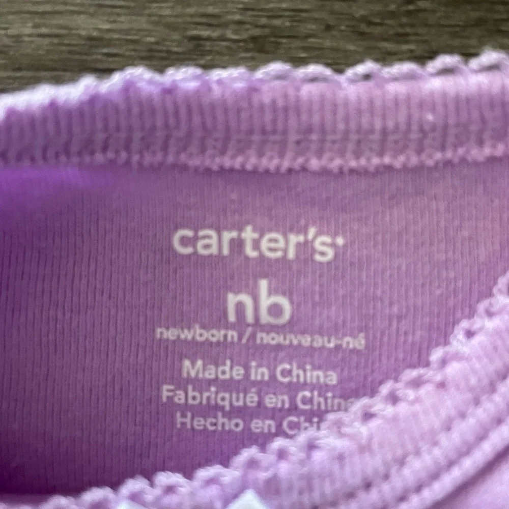 Set of 8 Carter’s Baby Girl Onesies Sz NB - Picture 6 of 6